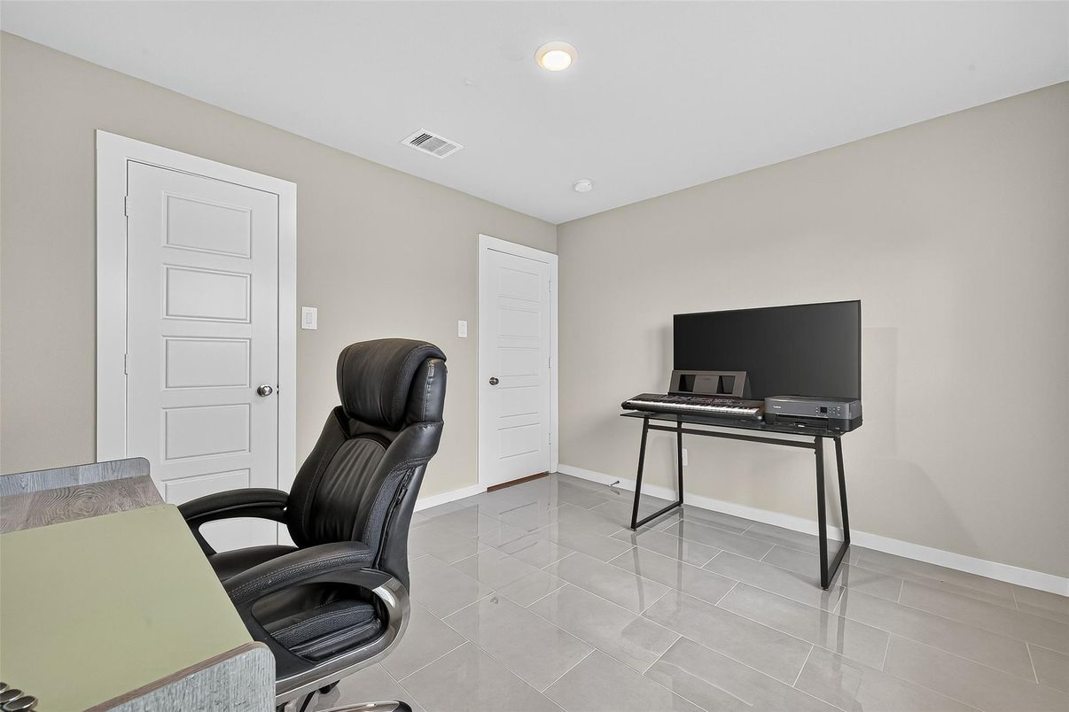 Home Office, Interior, Recessed Lighting