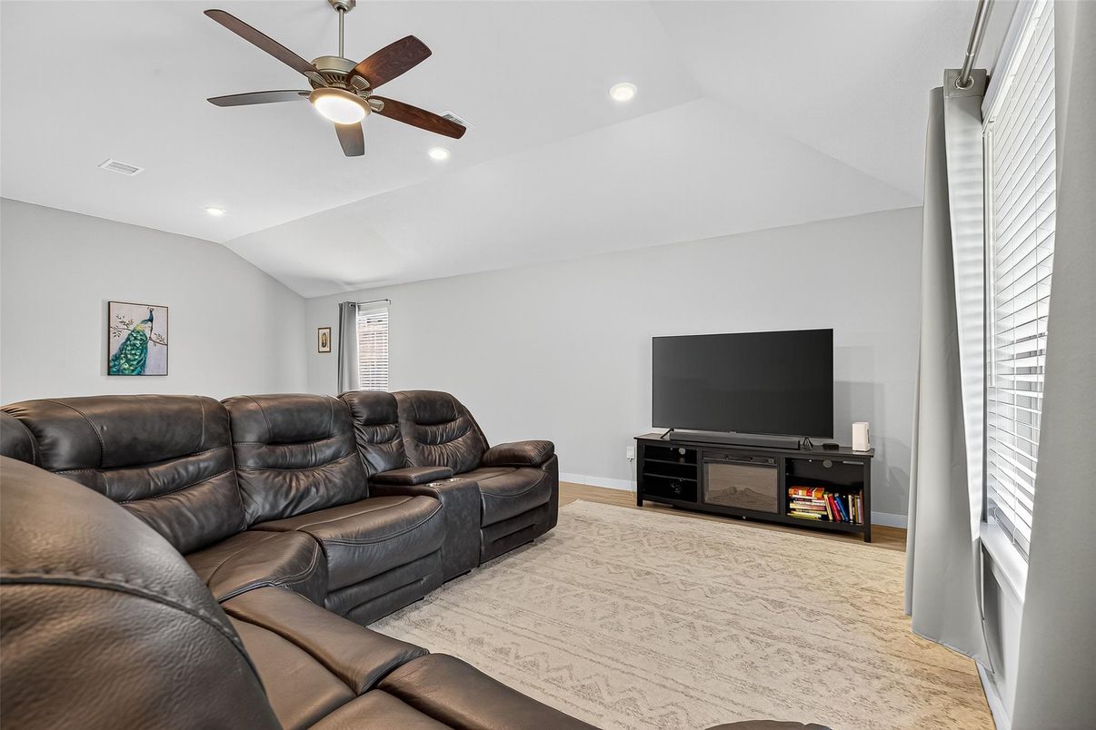 Home Theatre Room, Interior, Living room, Recessed Lighting, Wood Texture Flooring