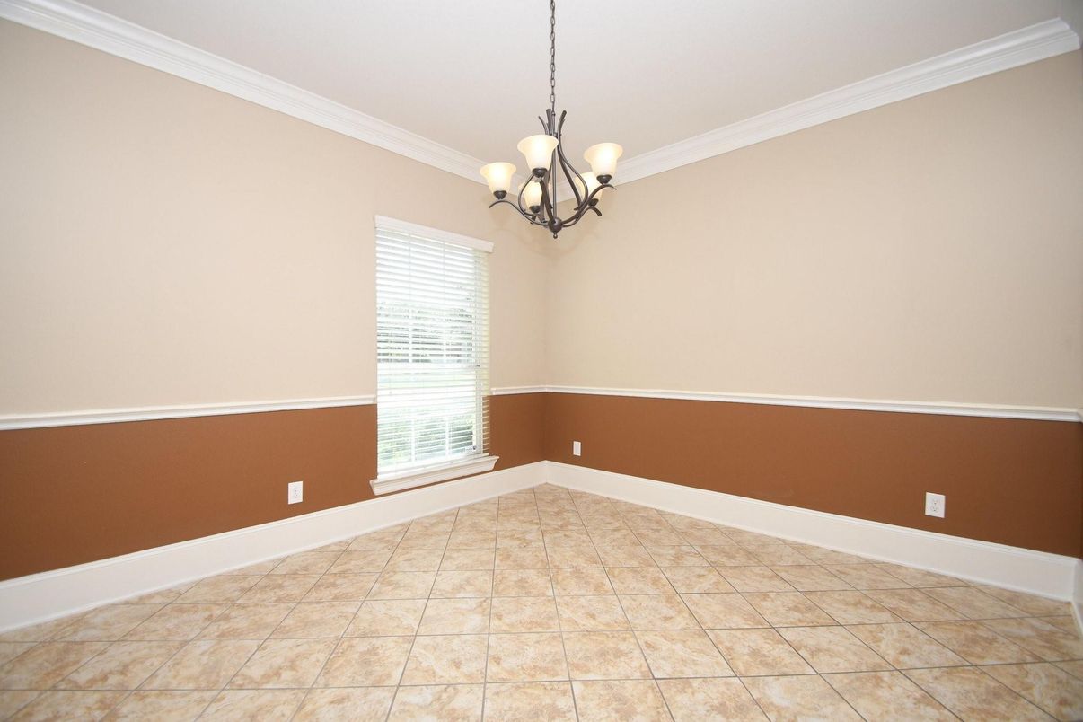 Chandelier, Empty room, Interior