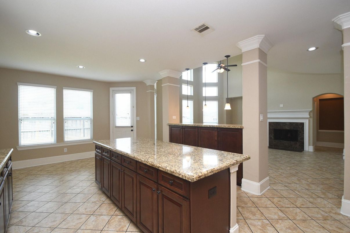 Fireplace, Interior, Kitchen, Pendant Lights, Recessed Lighting