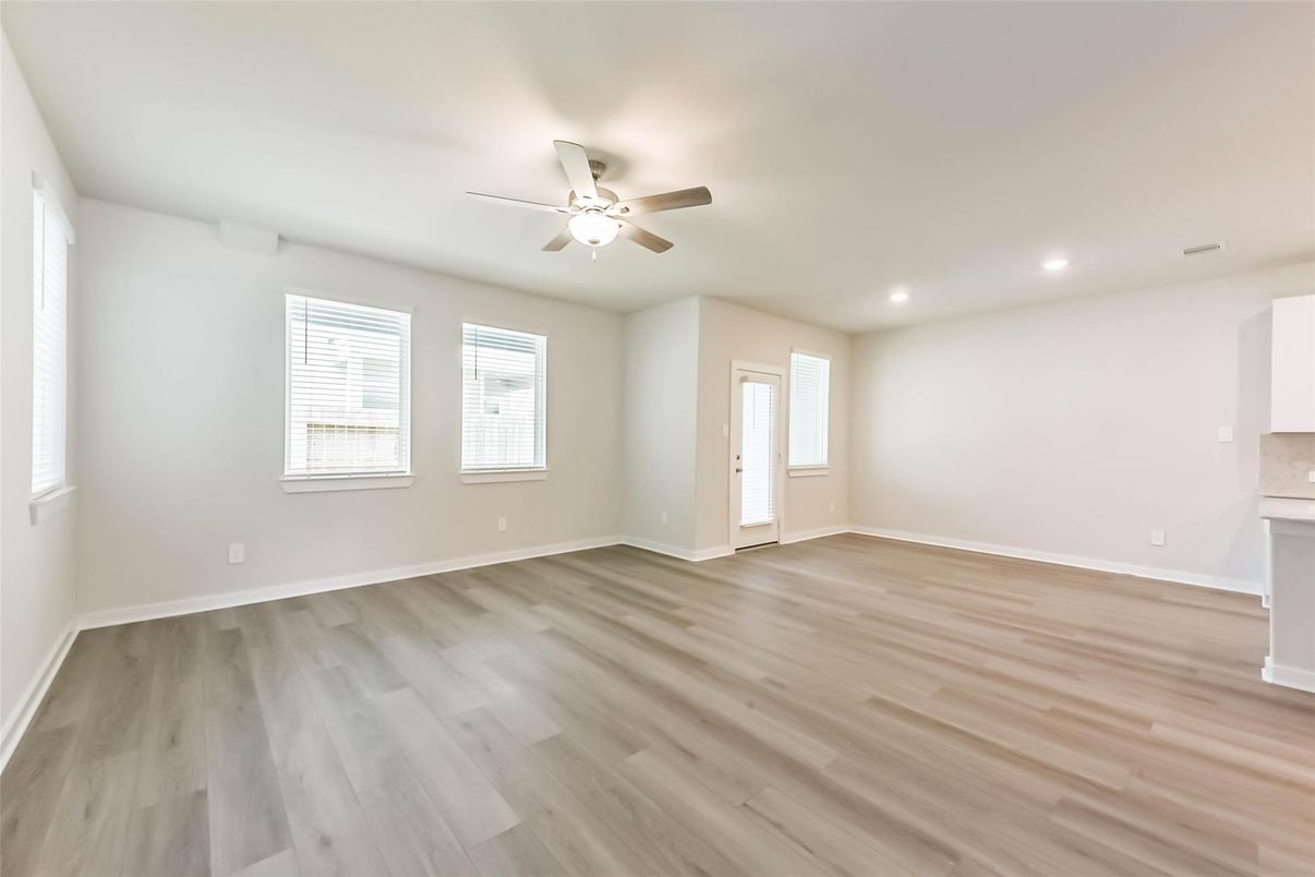 Empty room, Interior, Recessed Lighting, Wood Texture Flooring