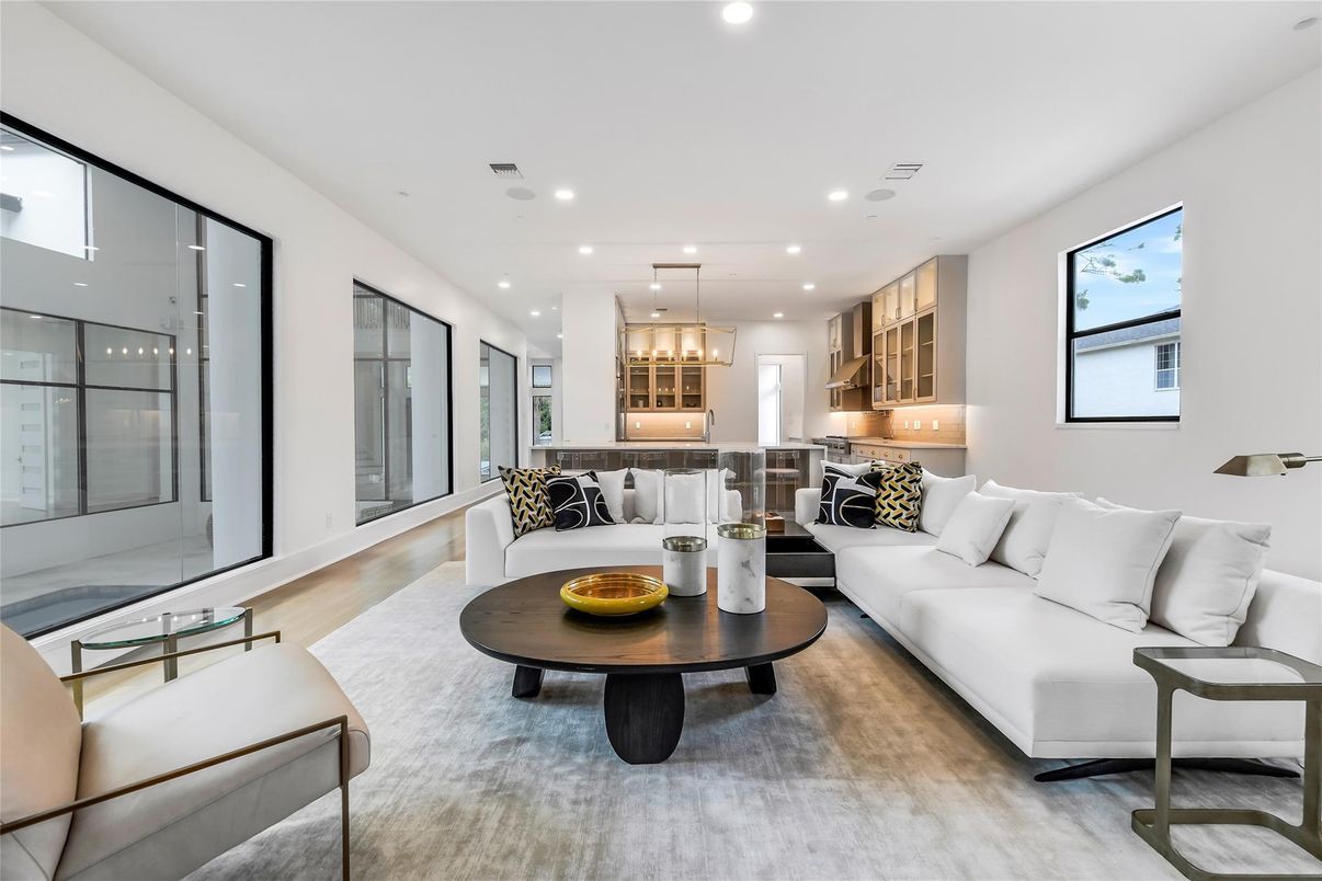 Interior, Kitchen, Living room, Pendant Lights, Recessed Lighting, Wood Texture Flooring