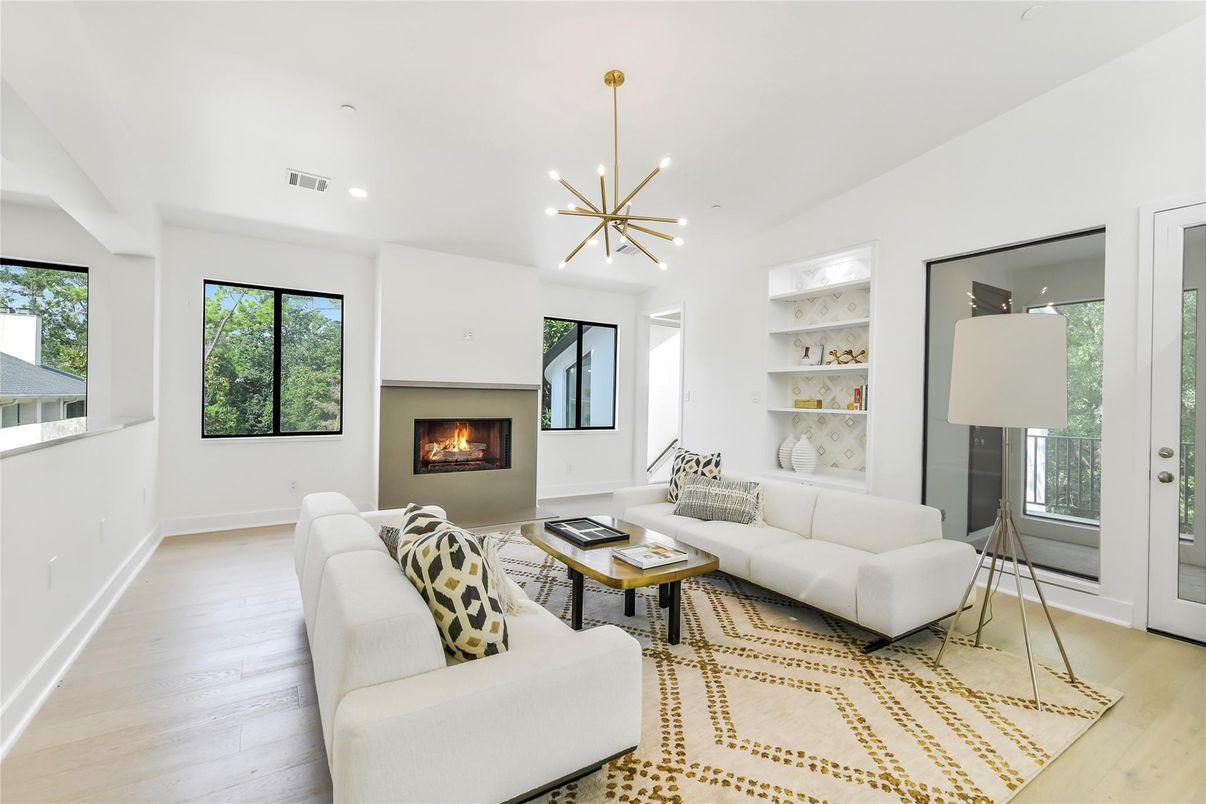 Fireplace, Interior, Living room, Pendant Lights, Recessed Lighting, Wood Texture Flooring
