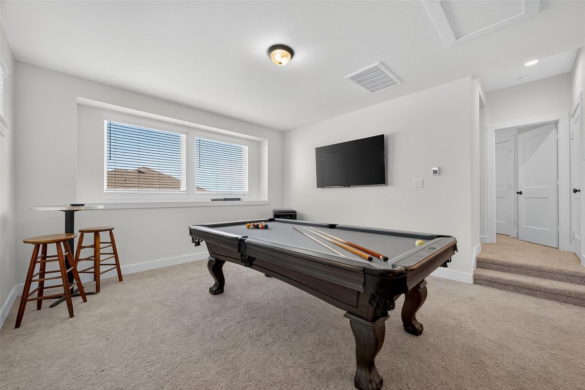Billiard Table, Game Room, Interior, Recessed Lighting