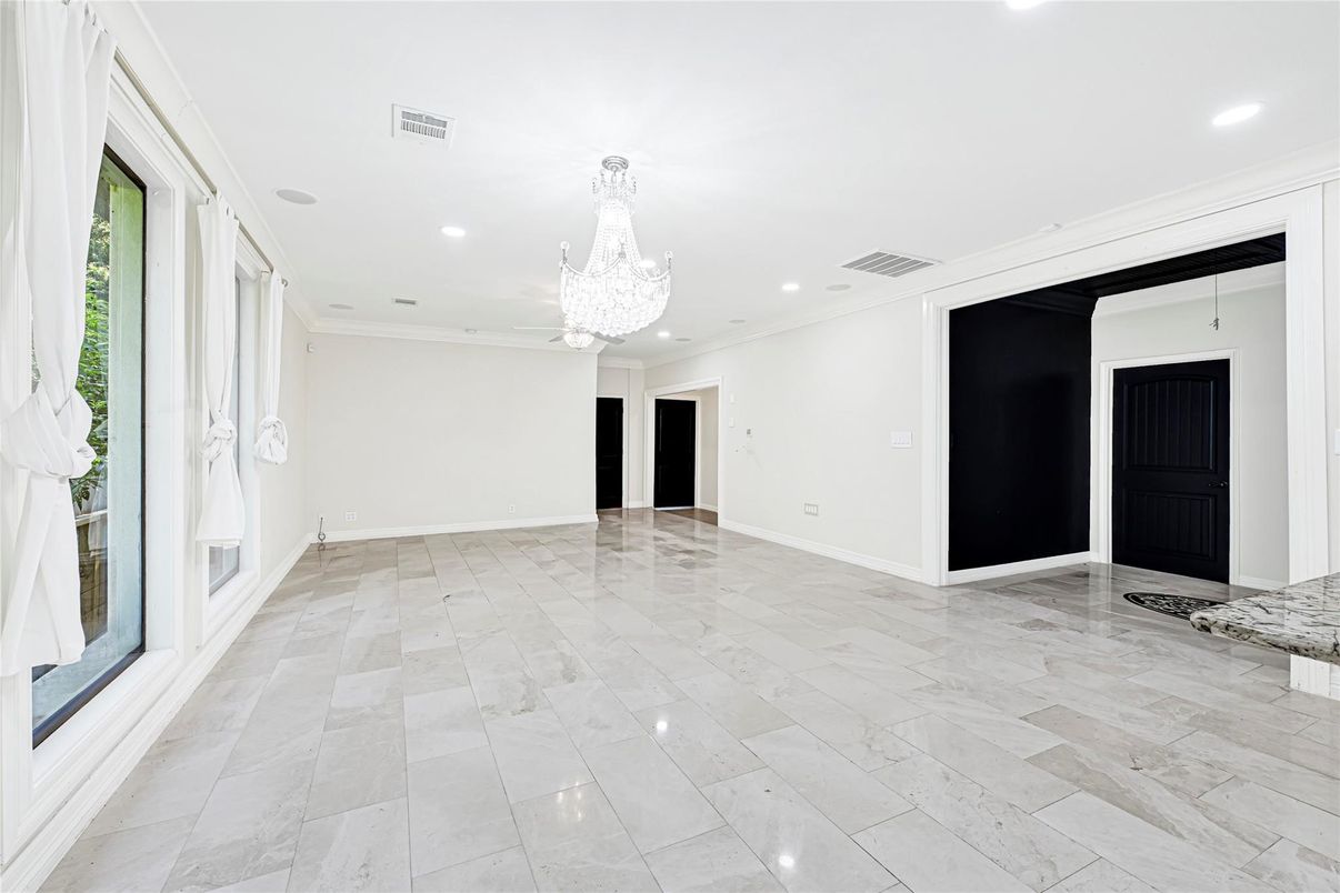 Chandelier, Empty room, Interior, Recessed Lighting