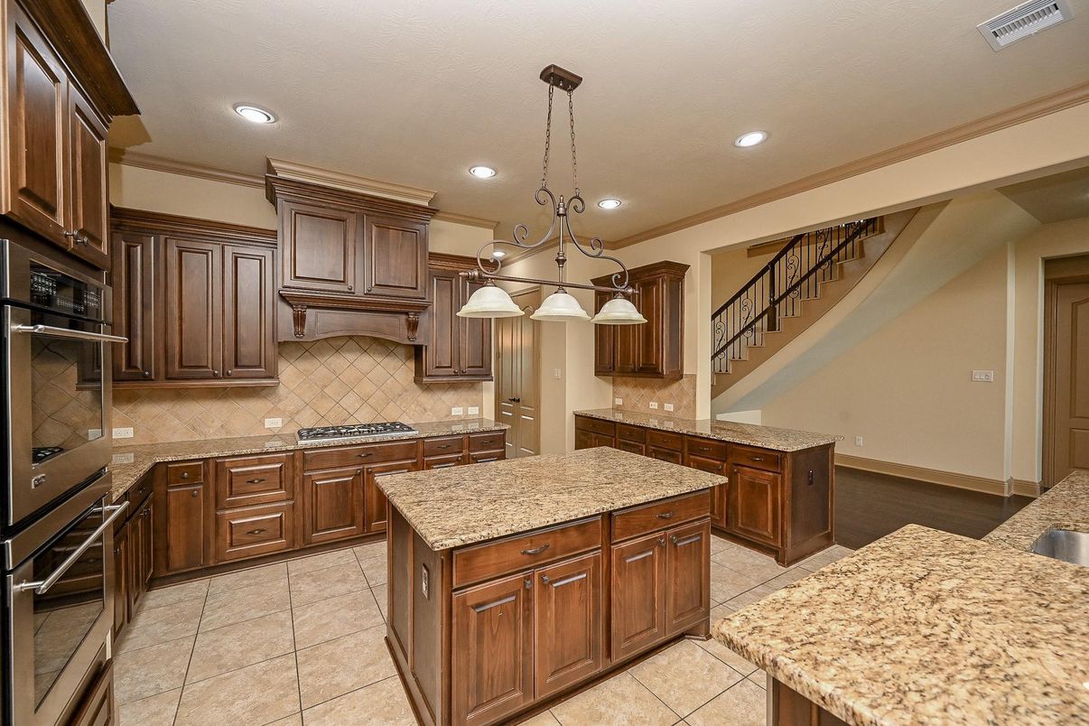 Interior, Kitchen, Pendant Lights, Recessed Lighting