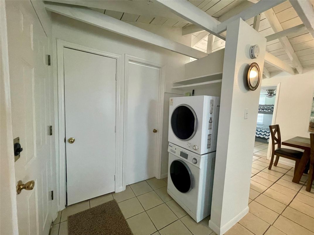 Interior, Utility Closets, Washer