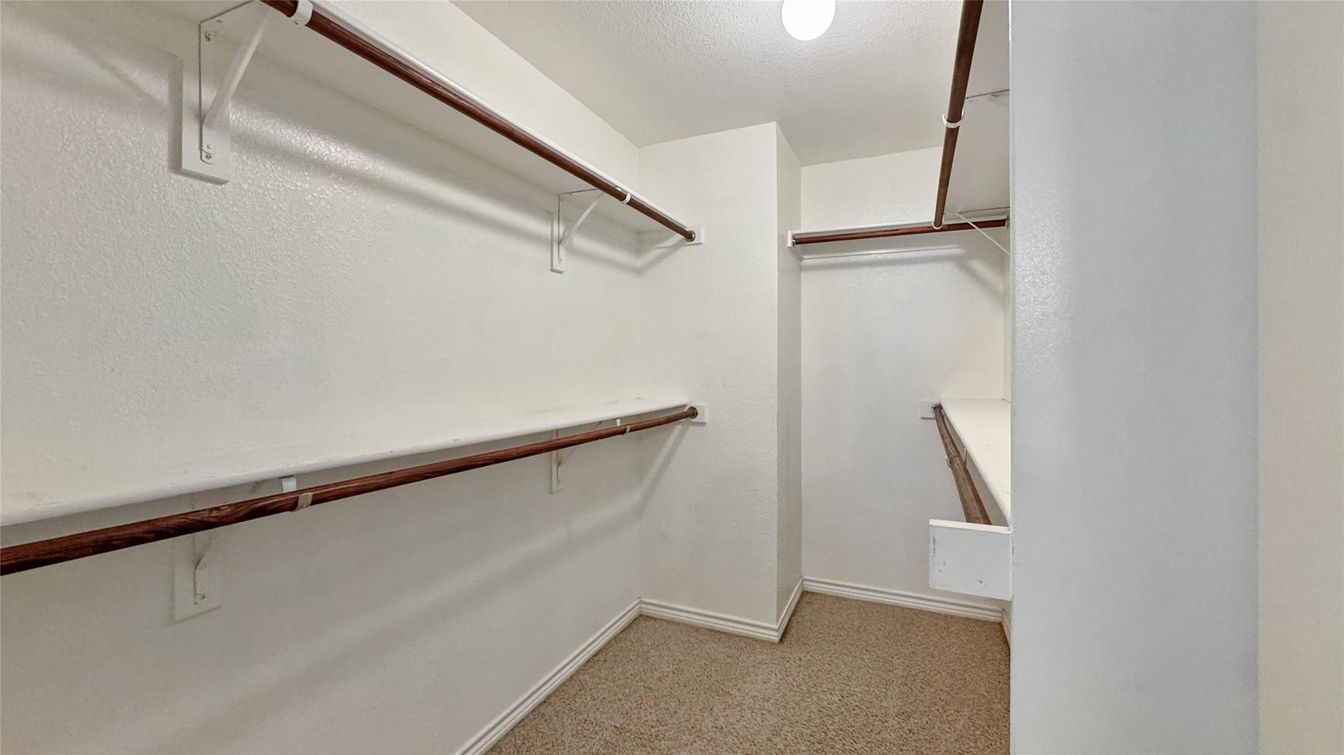 Interior, Walk-in Closets