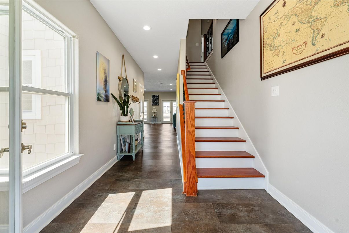 Interior, Recessed Lighting