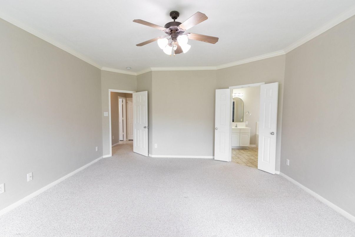 Bathroom, Empty room, Interior