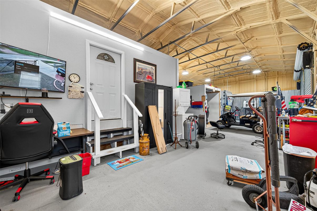 Fitness Equipment, Interior, Recessed Lighting