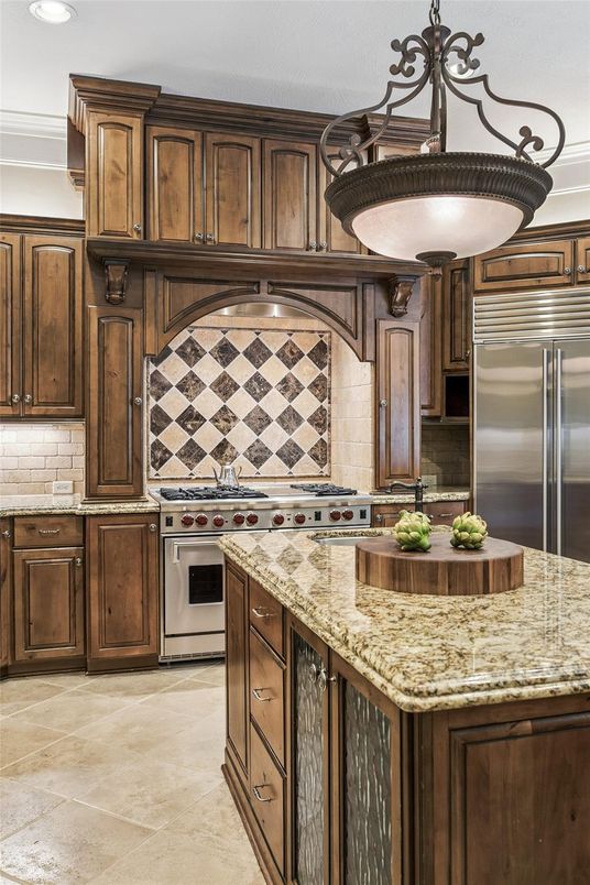 Chandelier, Interior, Kitchen, Recessed Lighting, Stainless Steel Appliances