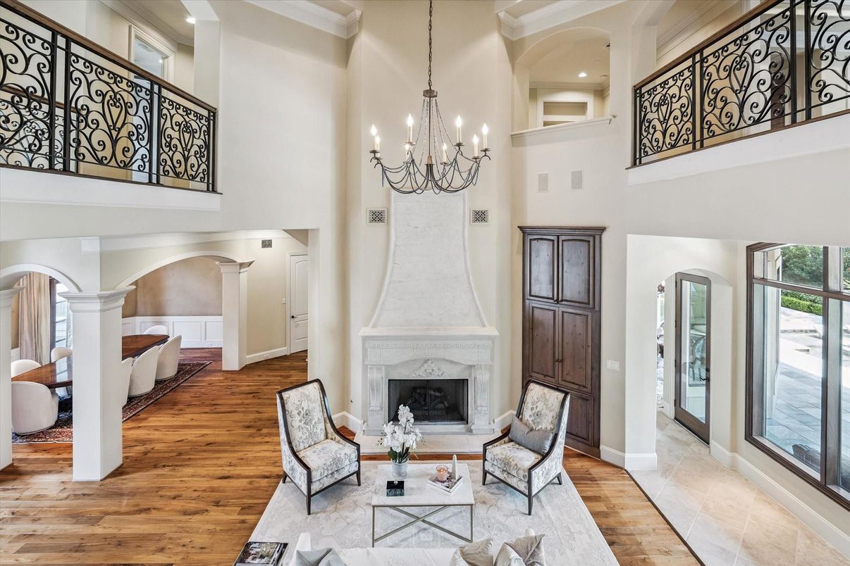 Chandelier, Fireplace, Interior, Living room, Recessed Lighting, Wood Texture Flooring