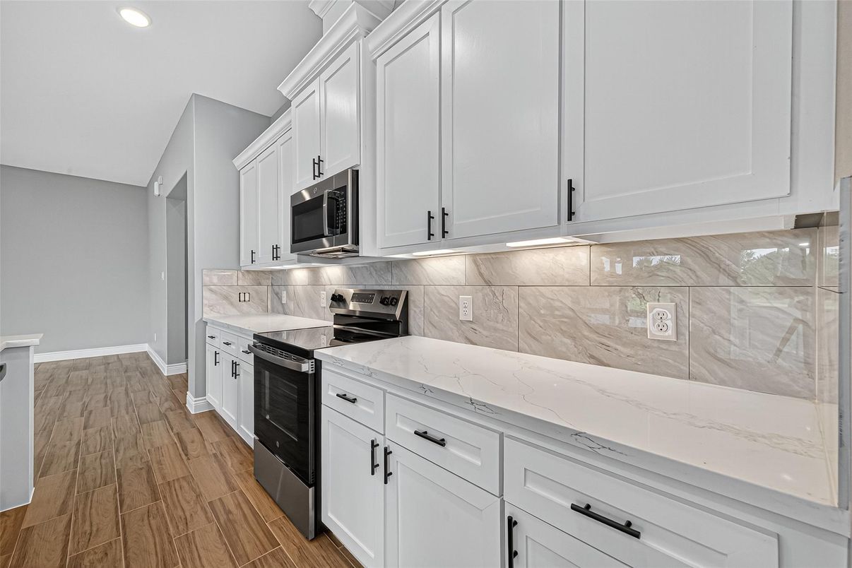 Interior, Kitchen, Marble Walls, Recessed Lighting, Wood Texture Flooring