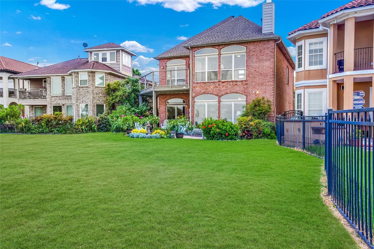 Backyard, Exterior, Facade, Brick Facade, Queen Anne Victorian
