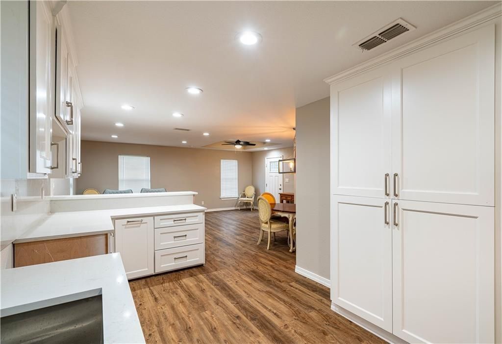 Dining room, Interior, Recessed Lighting, Wood Texture Flooring