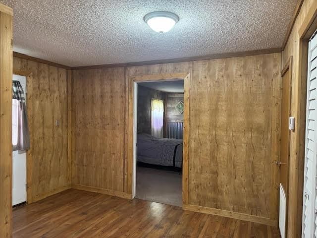 Bedroom, Interior, Wood Texture Flooring, Wooden Walls