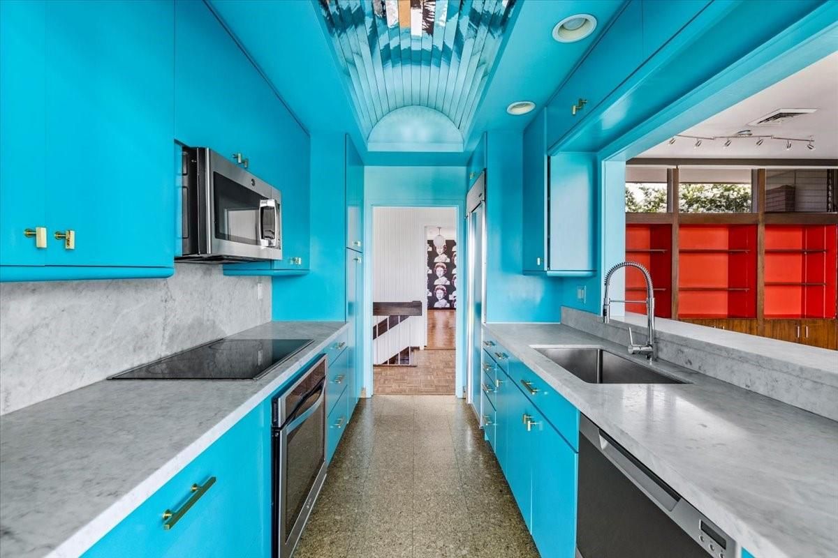 Interior, Kitchen, Stainless Steel Appliances