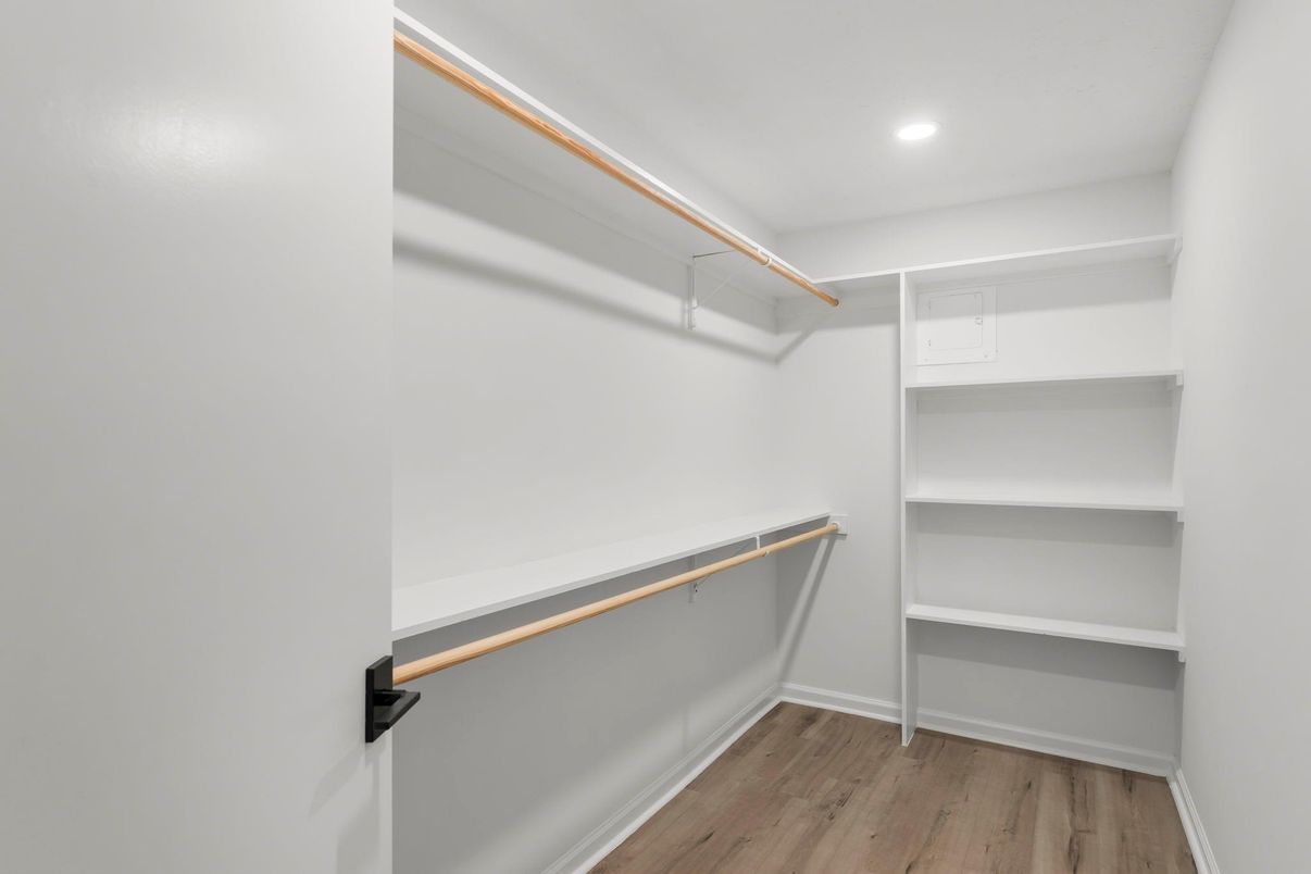 Interior, Recessed Lighting, Walk-in Closets, Wood Texture Flooring