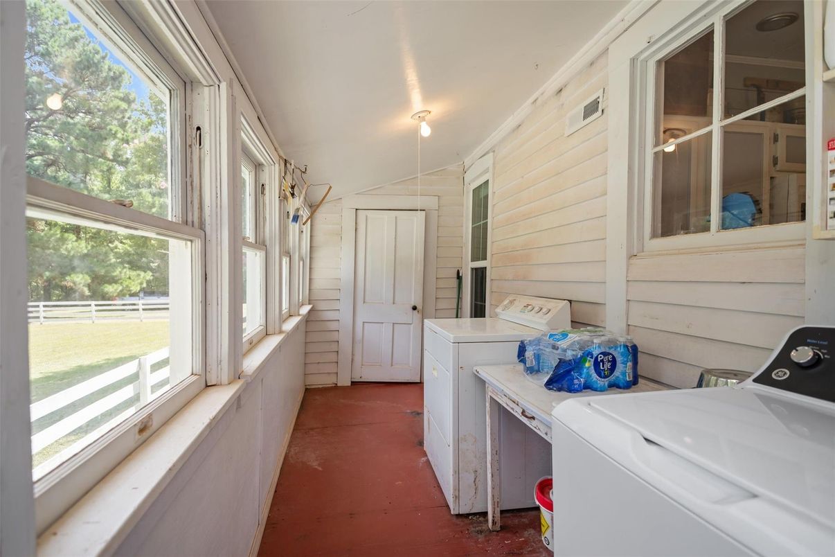 Interior, Washer