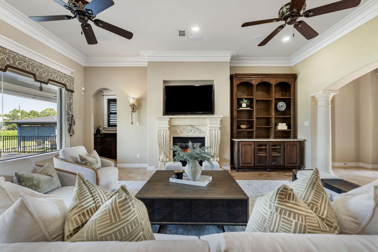 Fireplace, Interior, Living room, Recessed Lighting