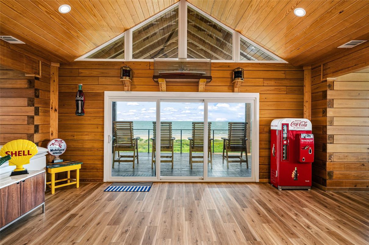 Interior, Recessed Lighting, Water, Wooden Ceilings, Wood Texture Flooring, Wooden Walls