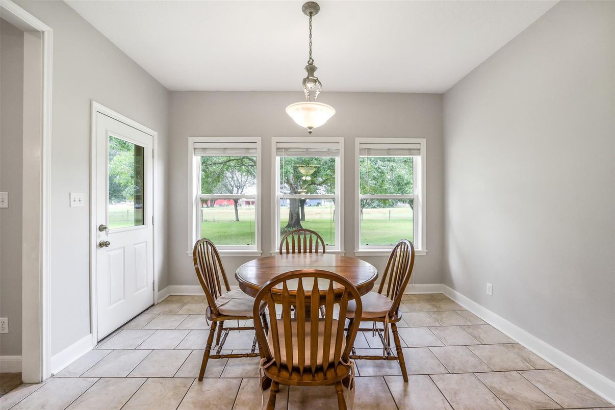 Dining room, Interior, Pendant Lights