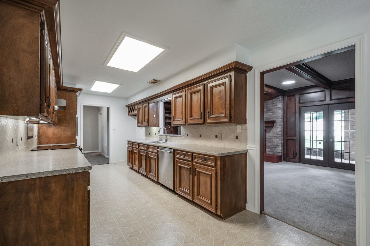 Interior, Kitchen, Recessed Lighting