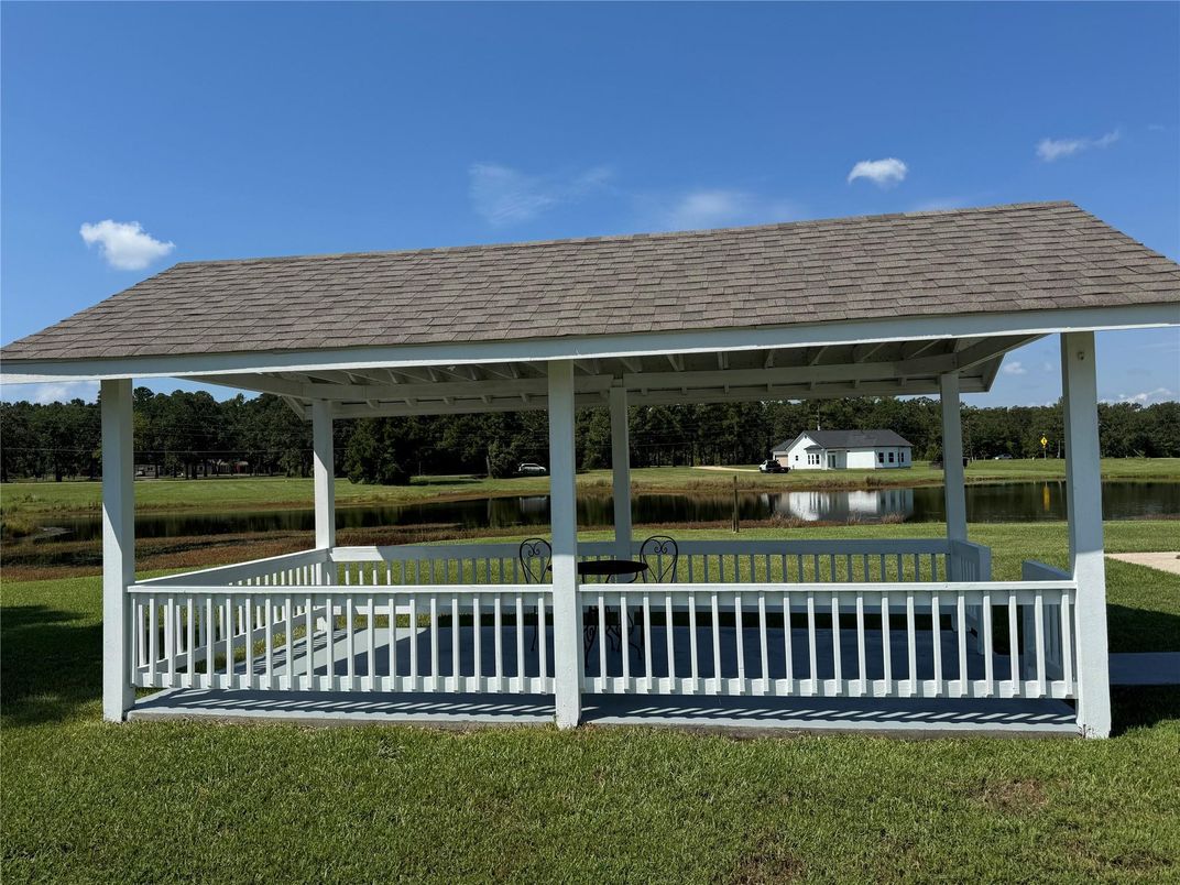 Exterior, Water