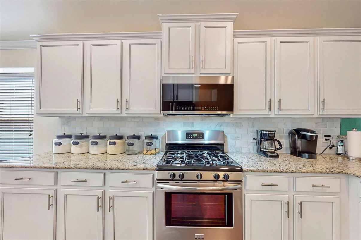 Interior, Kitchen, Stainless Steel Appliances