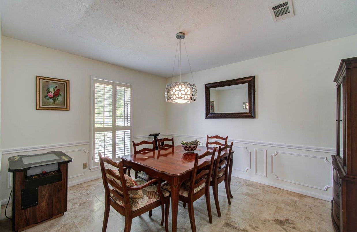 Dining room, Interior, Pendant Lights