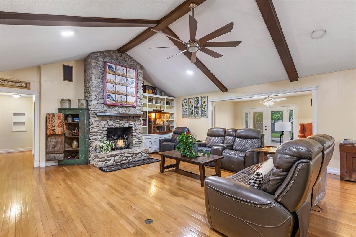 Fireplace, Interior, Living room, Recessed Lighting, Stone Walls, Wooden Beams, Wood Texture Flooring
