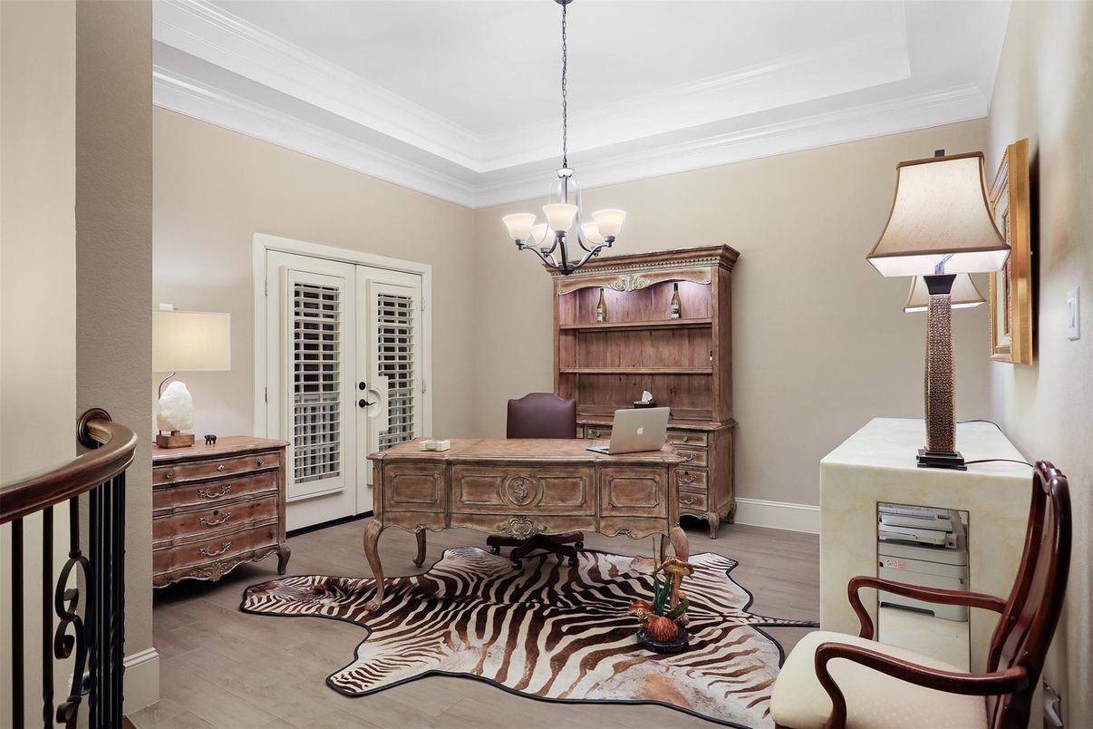 Chandelier, Home Office, Interior, Wood Texture Flooring
