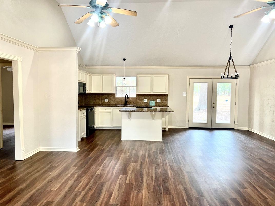 Interior, Kitchen, Pendant Lights, Wood Texture Flooring