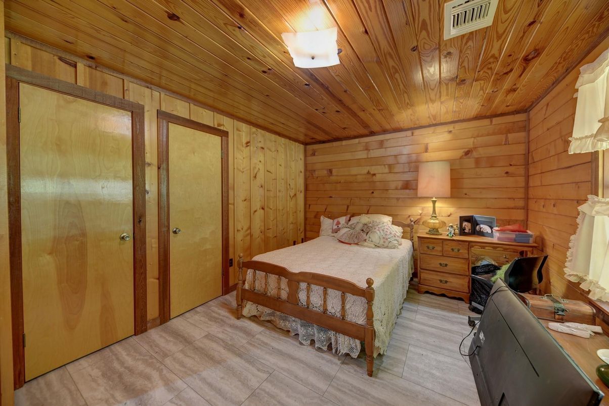 Bedroom, Home Office, Interior, Wooden Ceilings, Wood Texture Flooring, Wooden Walls