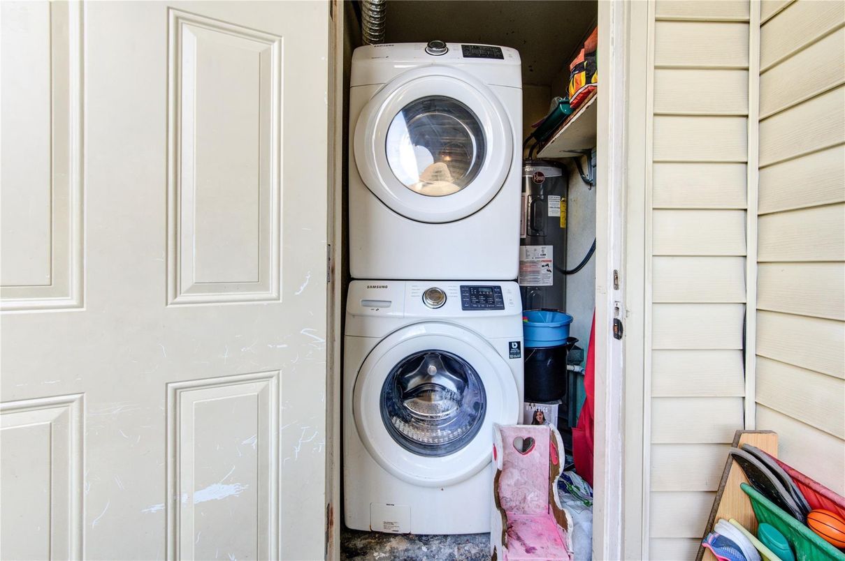 Interior, Utility Closets, Washer