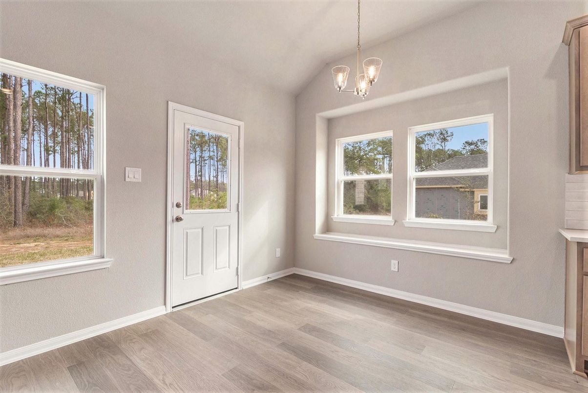 Empty room, Interior, Pendant Lights, Wood Texture Flooring