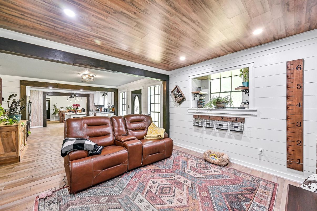 Interior, Living room, Recessed Lighting, Wooden Ceilings, Wood Texture Flooring
