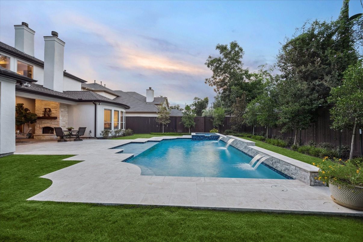 Backyard, Exterior, Pool