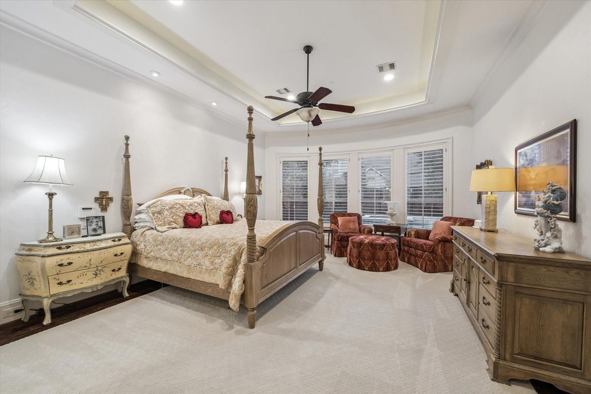 Bedroom, Interior, Recessed Lighting