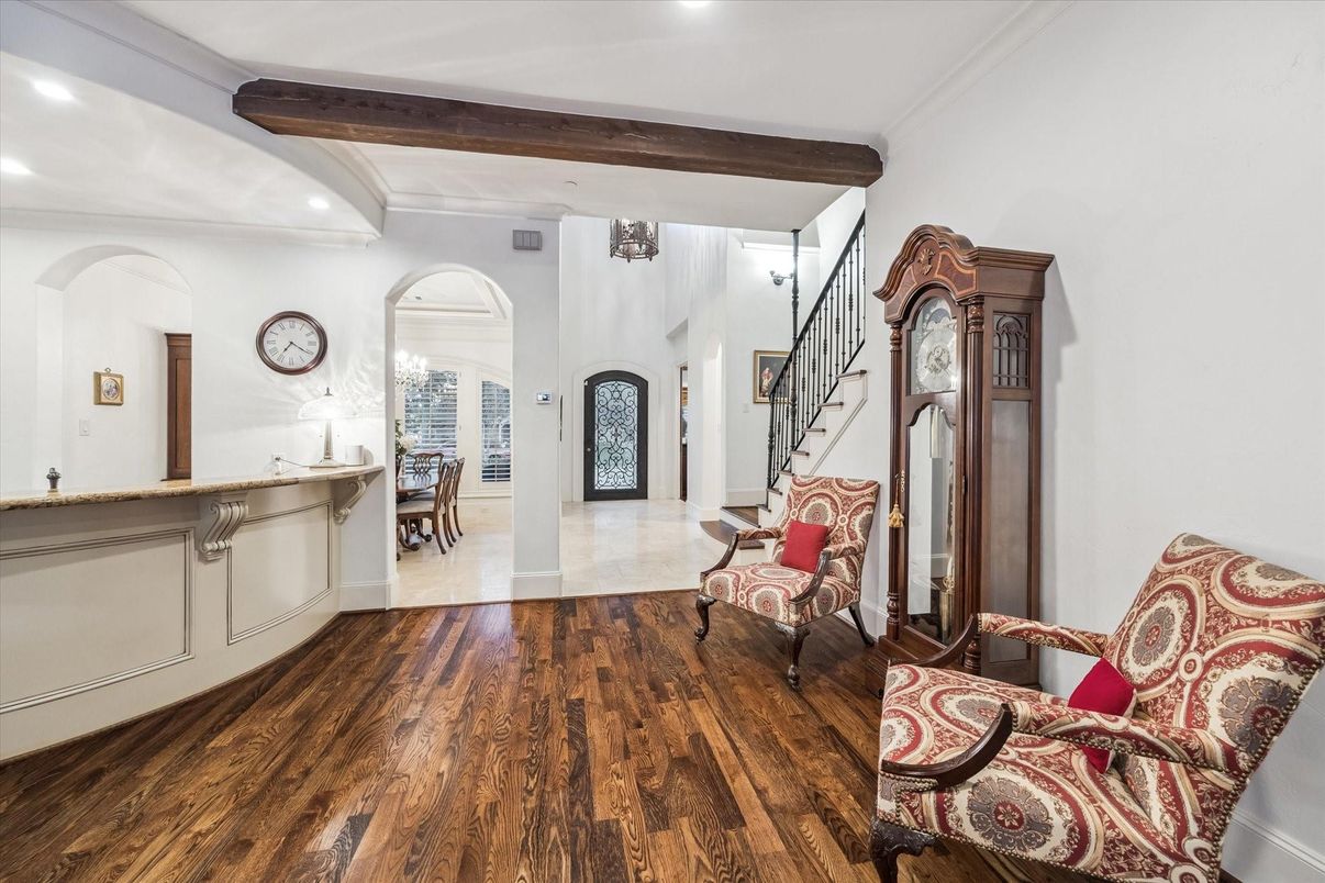 Interior, Recessed Lighting, Wooden Beams, Wood Texture Flooring