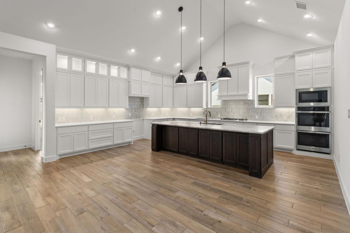 Interior, Kitchen, Pendant Lights, Recessed Lighting, Wood Texture Flooring
