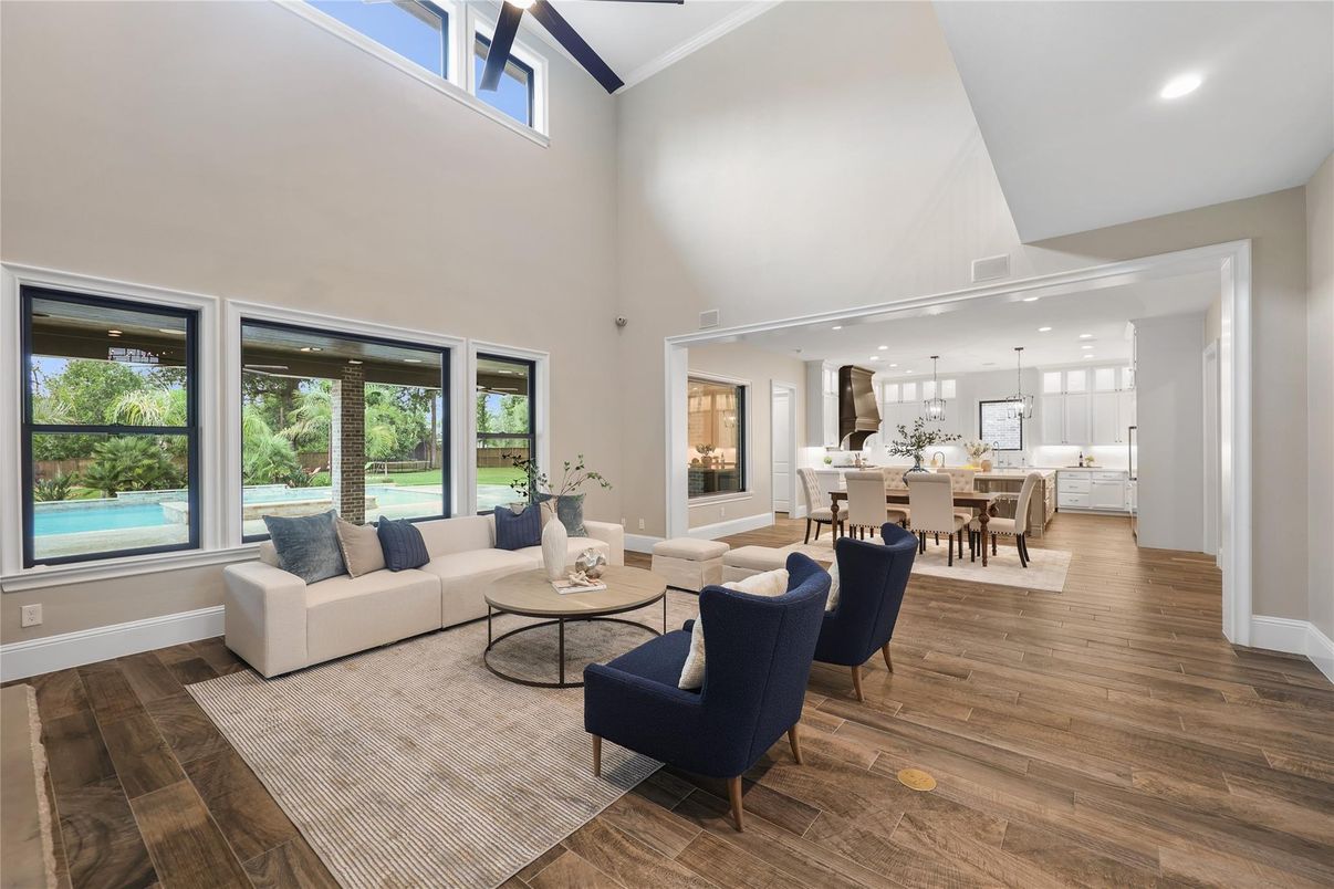 Dining room, Interior, Kitchen, Living room, Pendant Lights, Recessed Lighting, Wood Texture Flooring