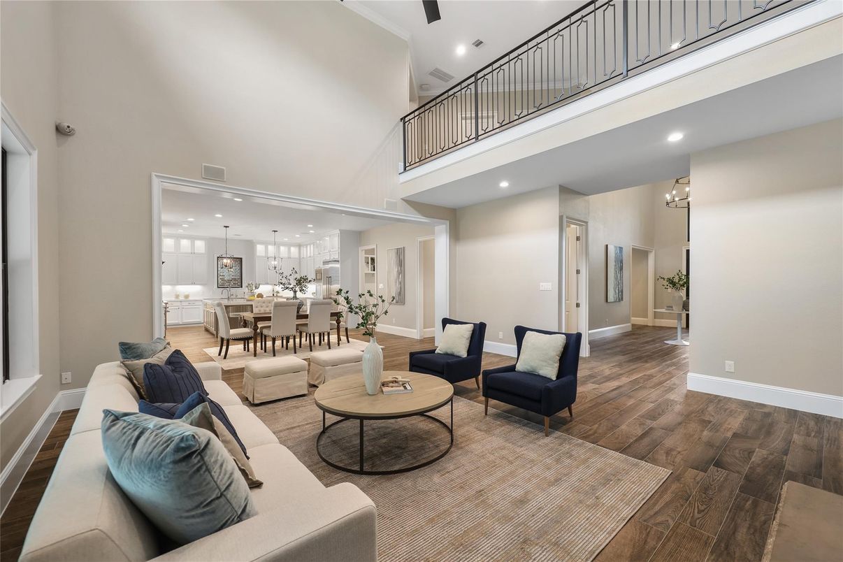 Dining room, Interior, Kitchen, Living room, Pendant Lights, Recessed Lighting, Wood Texture Flooring