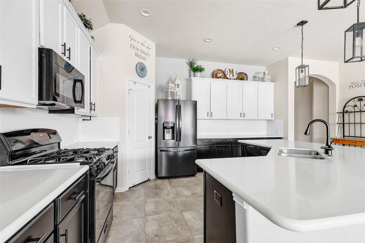 Interior, Kitchen, Pendant Lights, Recessed Lighting
