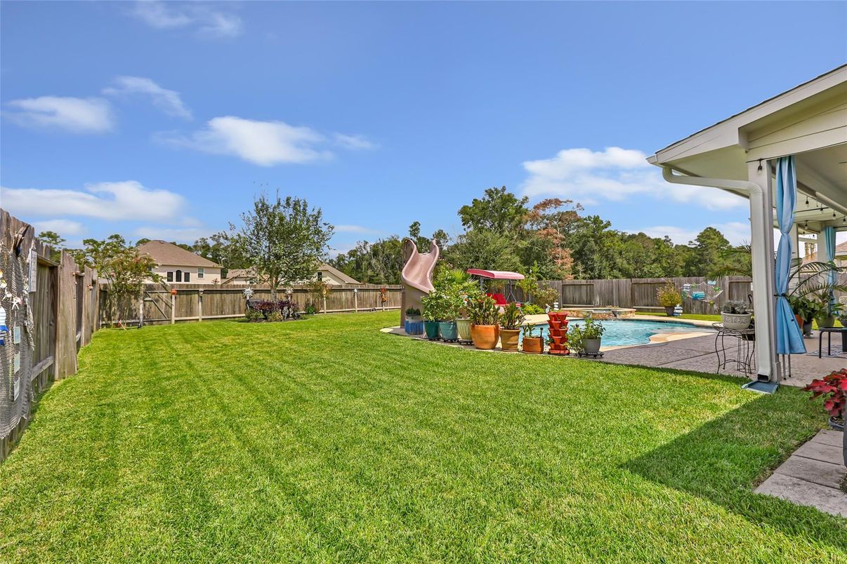 Backyard, Exterior, Pool