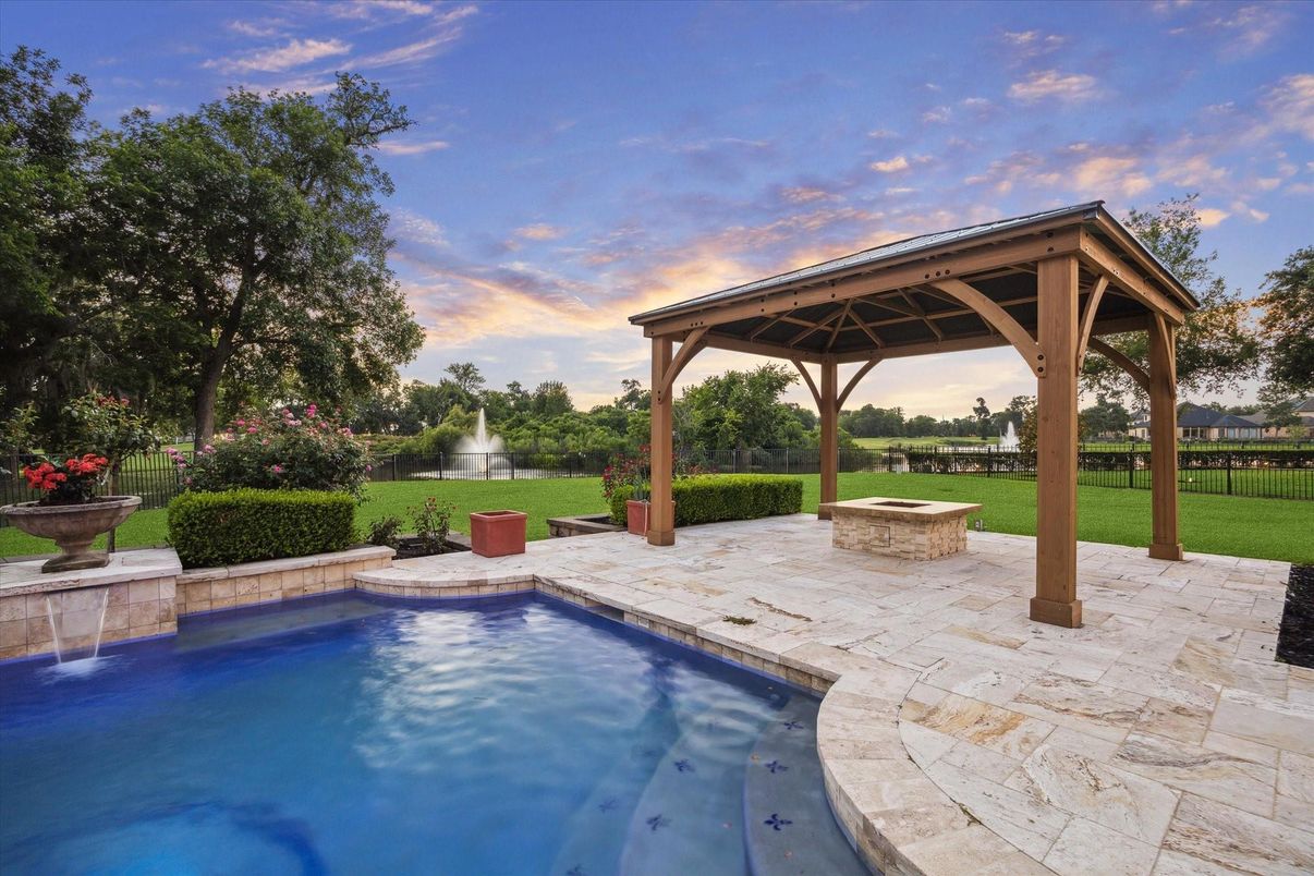 Backyard, Exterior, Pool