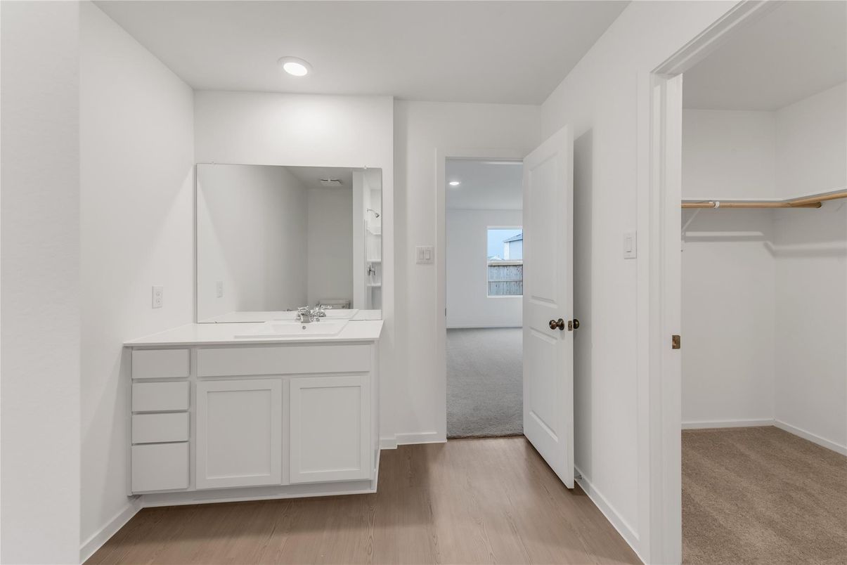 Bathroom, Interior, Recessed Lighting, Wood Texture Flooring