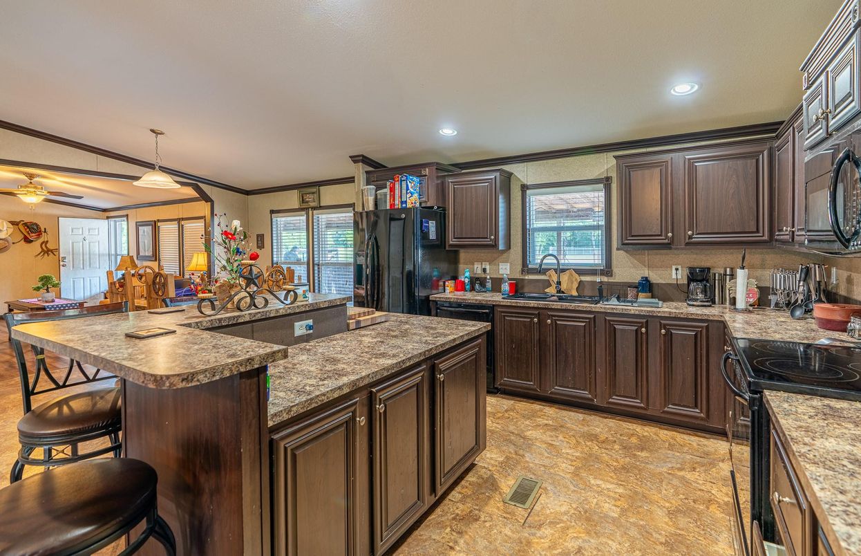 Interior, Kitchen, Pendant Lights, Recessed Lighting
