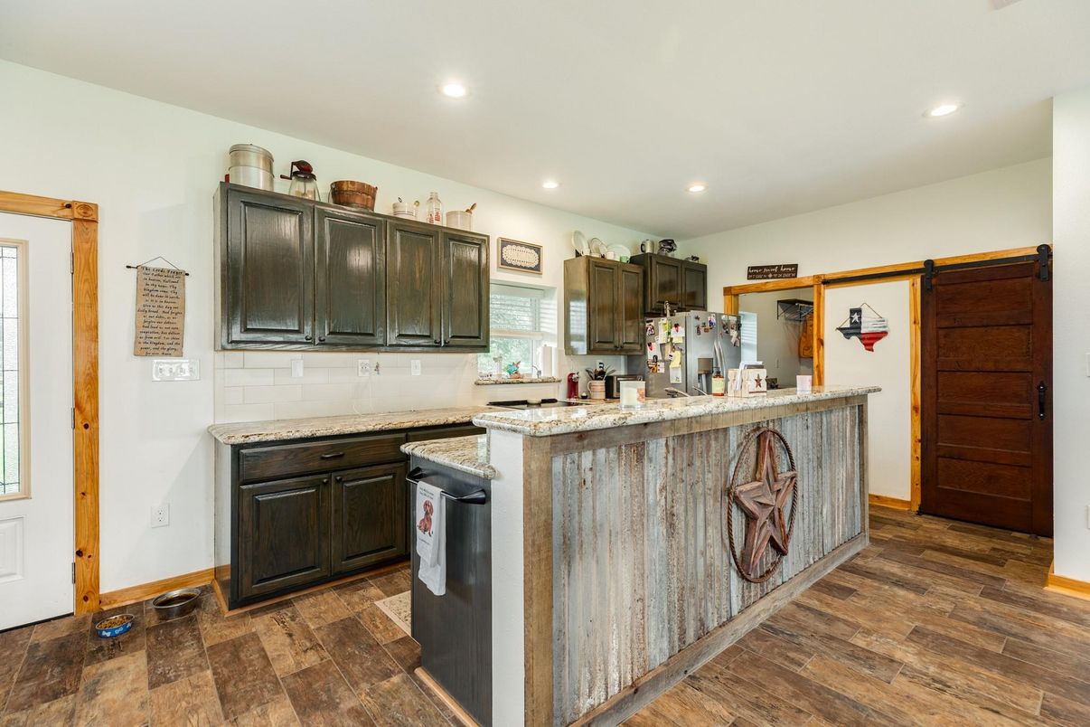 Interior, Recessed Lighting, Wood Texture Flooring